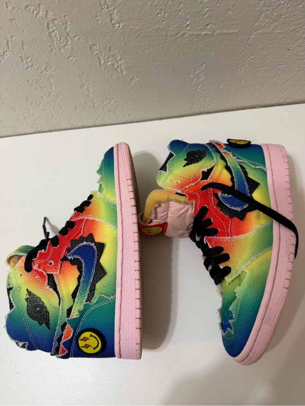 Nike Air Jordan 1 High OG J Balvin “Colores Y Vibras” Rainbow